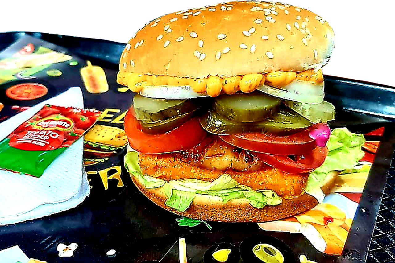 Hello-paneer-Supreme-Burger